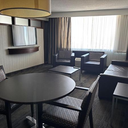 Radisson Hotel Winnipeg Downtown מראה חיצוני תמונה